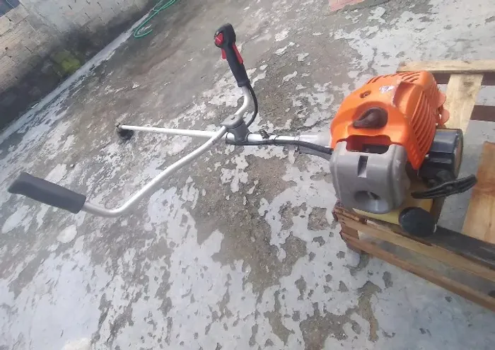 Roçadeira Vulcan VR330P 