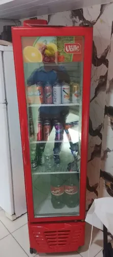 Geladeira expositora