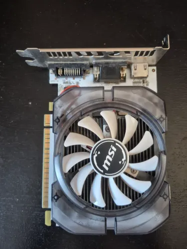 Placa de Vídeo NVidia GeForce GT730 4GB DDR5