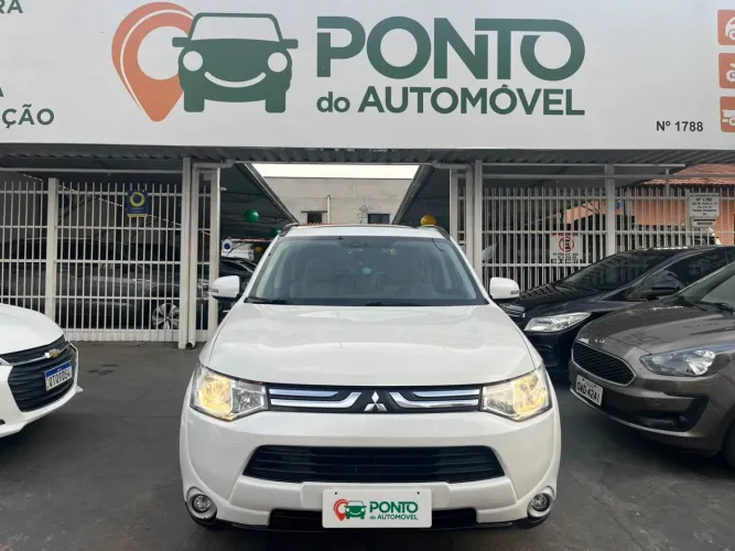 Mitsubishi Outlander 3.0/ GT 3.0 V6 Aut. 2015