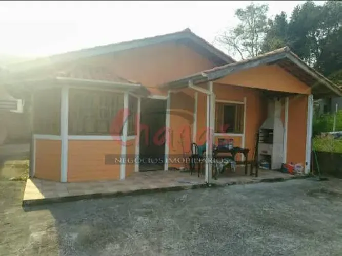 Casa próximo a cachoeira em Ubatuba ,aceita permuta por Caraguatatuba