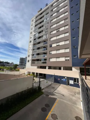 Apartamento para aluguel com 66 metros quadrados com 2 quartos em Roçado - São José - Sant