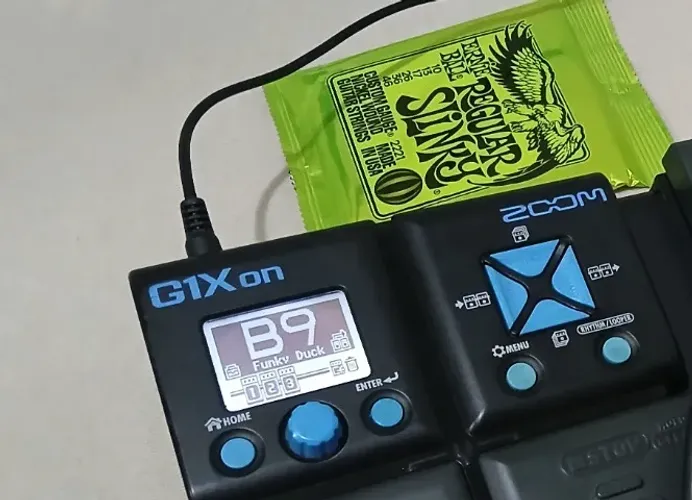 Pedaleira G1Xon única no Brasil. BAIXEI. Acompanha brindes. Oportunidade.