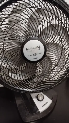 Vendo Ventilador Mundial usado com defeito