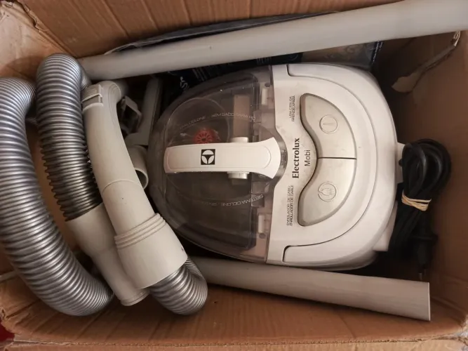 Aspirador em pó Eletrolux 1200w 127v