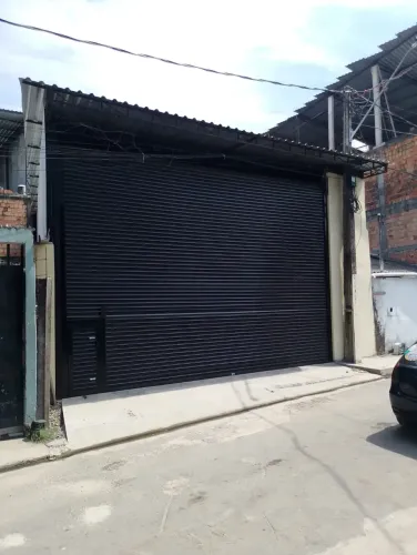 Galpão - Bairro Jorge Teixeira - Paralelo a rua do Fuxico
