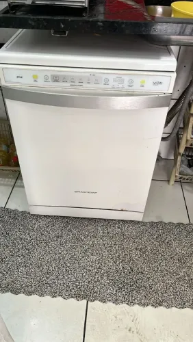 Máquina de lavar 12 serviços Brastemp!