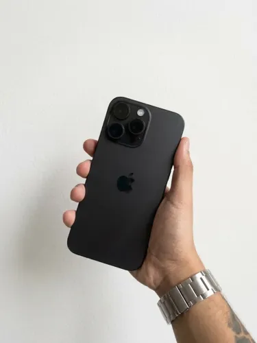 iPhone 15 Pro Max de 1TB