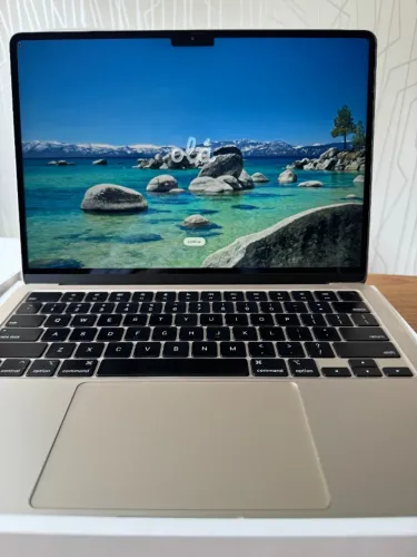 MacBook Air M2 - Cor Starlight
