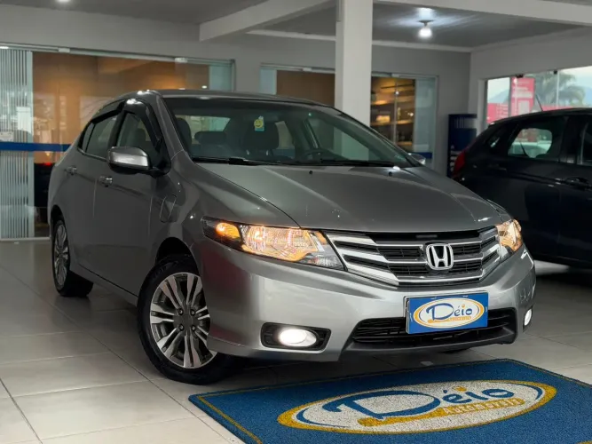 Honda City Sedan LX 1.5 Flex 16V 4P Aut. 2014