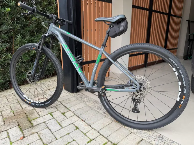 Bicicleta audax 400
