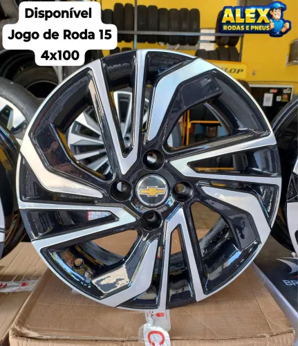 Rodas 15 furação 4x100