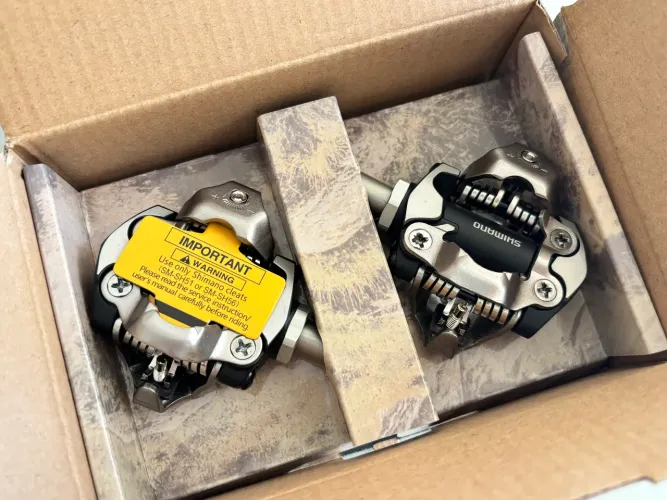 Pedal SHIMANO DEORE NOVO, NA CAIXA