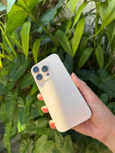 Iphone 16 pro 128gb GOLD