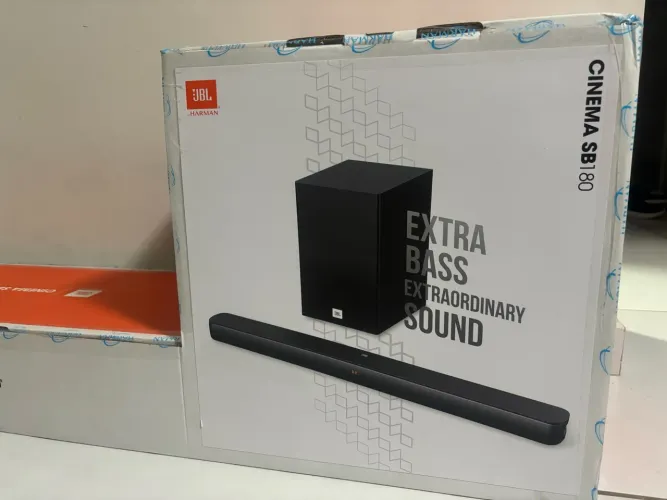 Sound bar JBL SB180. NOVO LACRADO