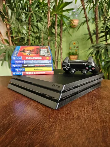 PS4 PRO 1 TB + 5 JOGOS + CONTROLE