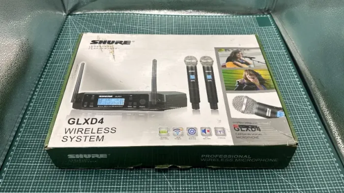 KIT 2 MICROFONES SEM FIO SHURE