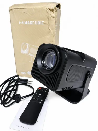 Projetor com Android magccubic