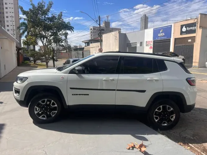Jeep Compass Trailhawk 2.0 4X4 Dies. 16V Aut. 2017