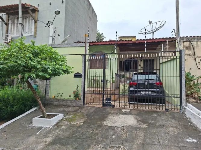 Casa com 3 dormitórios à venda, 81 m² por R$ 520. - Luz - Nova Iguaçu/RJ