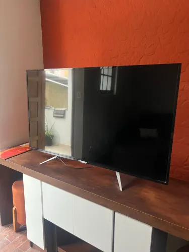 Televisão queimada para descarte Philips 60 