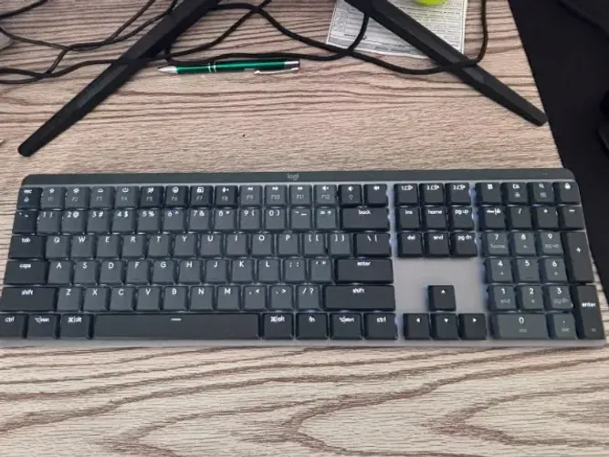 Teclado logitech MX Mechanical sem fio