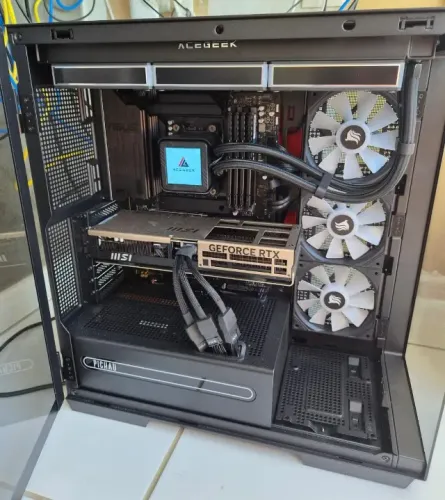 Computador Pichau WorkStation WS394, AMD Ryzen 9 9900X, RTX 5080 16GB, 64GB DDR5, SSD M.2