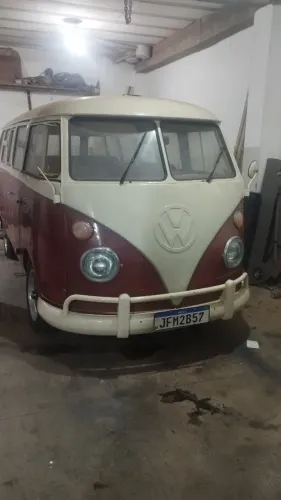 Volkswagen Kombi Standard/ Luxo/ Serie Prata 1976