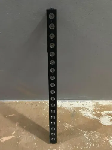 Ribalta LED RGBW 18 LEDs 12W Pixel Quadriled 4 em 1 DMX (1 metro) - 4 UND