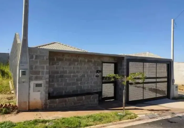 CASA FRATERNIDADE 2 | ENTRADA 14.700 + PARCELAS 1200