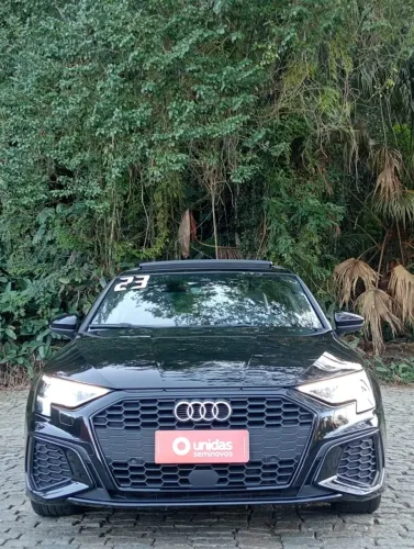 Audi A3 Sed. Perform. Black 2.0 TFSI S-tronic 2023