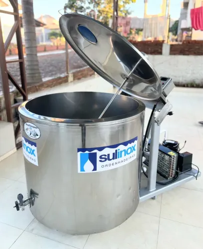 Tanque 500 Litros inox Tina Resfriador de Leite Misturador de Caldas Açaí Sorvetes Agua