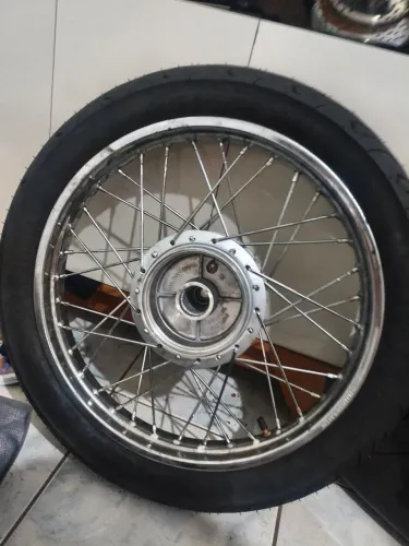 Roda + Pneu + câmara 150/160 0km