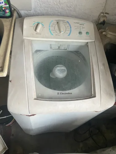 Máquina de Lavar com Defeito