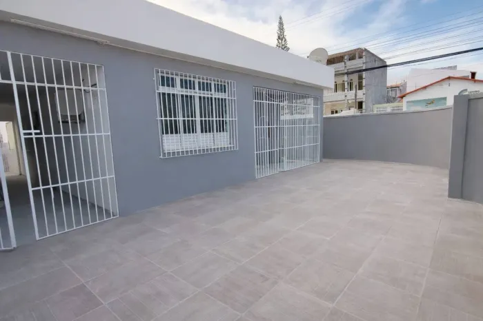 CASA TÉRREA EM RUA PÚBLICA NA JABOTIANA-10