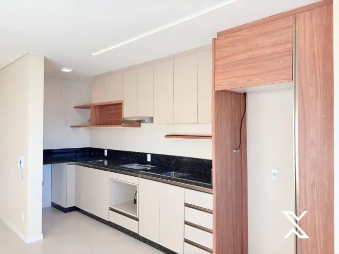 Apto Novo Último Andar com 2 dorm para Alugar no Bairro Água Verde - Blumenau - SC