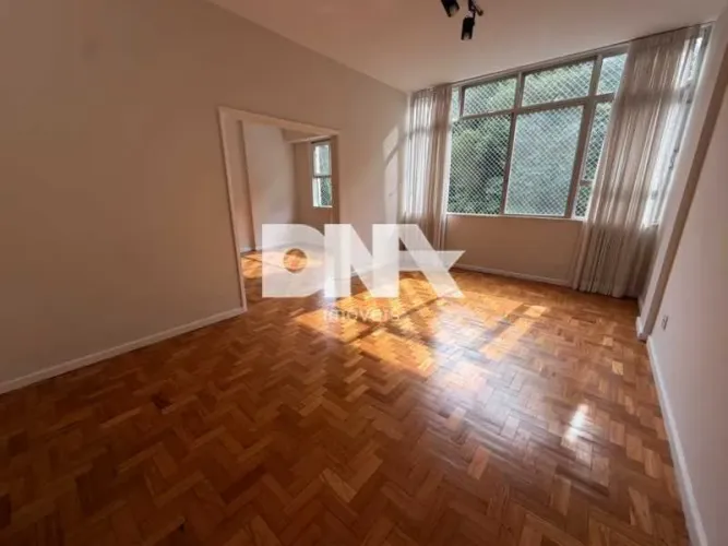 Apartamento : Padrão / Residencial / Copacabana