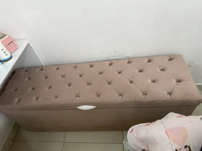 Bau rosa pastel