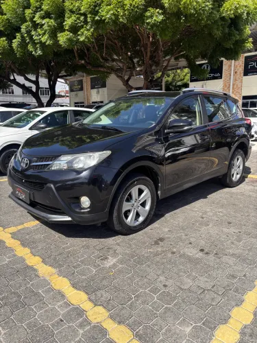 Toyota RAV4 2.0 4X4 16V Aut. 2014