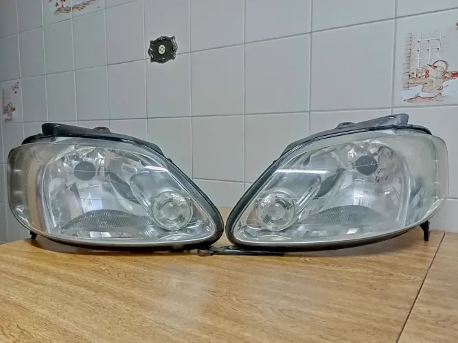 FARÓIS VW FOX, SPACEFOX, CROSSFOX ORIGINAIS