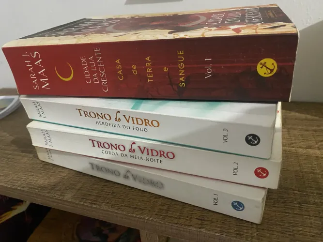 Kit Sarah j. Maas (livros de fantasia)