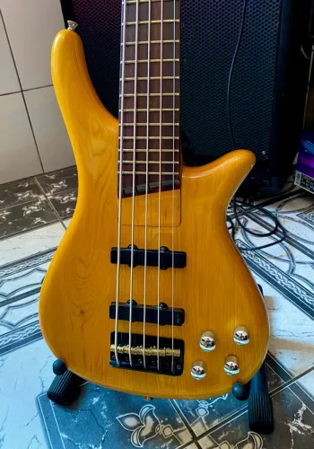 Baixo Bass Collection 5 Japão com Sonorus e wilkison (fender)