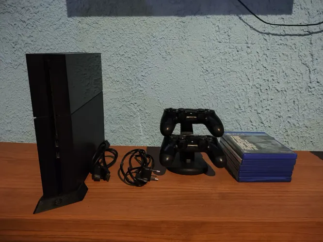 Playstation 4 Fat