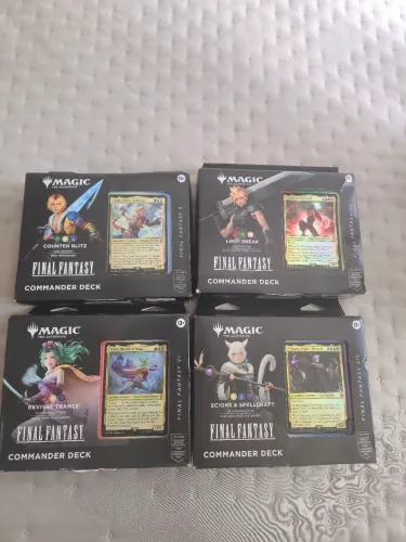 4 Decks Commander Final Fantasy - Magic The Gathering