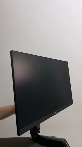 Monitor Gamer AOC 24G2 24? IPS 144Hz Full HD + Suporte Articulado