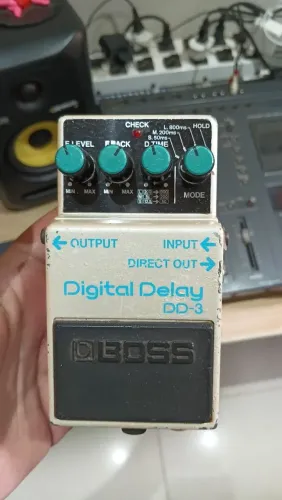 Pedal Boss DD-3