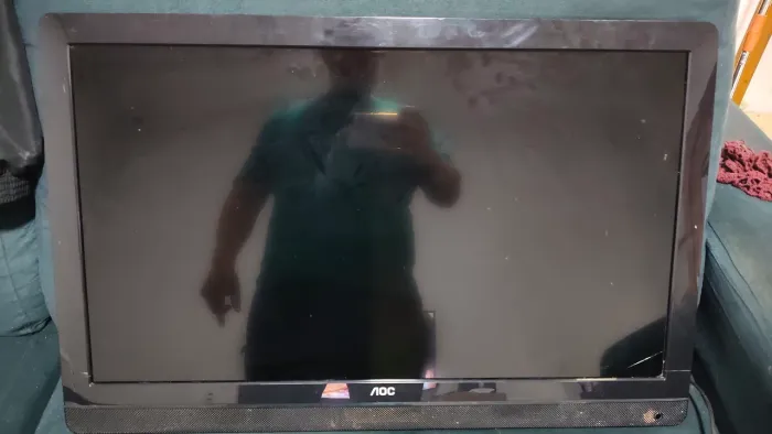 TV AOC