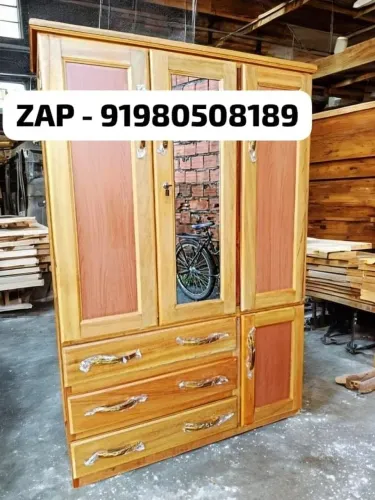 Guarda roupa de solteiro madeira Tatajuba NOVO
