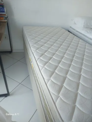 Cama