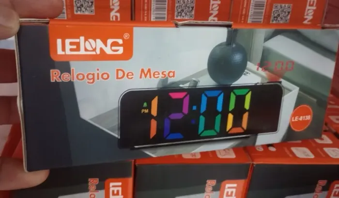 Relógio de Mesa Digital com Projetor LE-8138 - Lelong